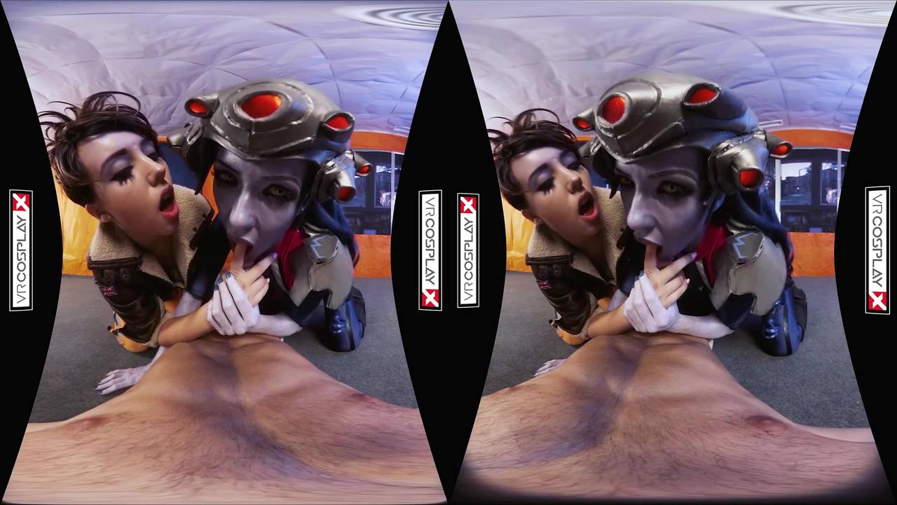 Zoe Doll en Widowmaker baise Tracer en cosplay