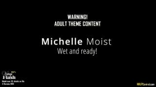 Michelle Moist se caresse en solo vintage Michelle Moist se caresse en solo vintage